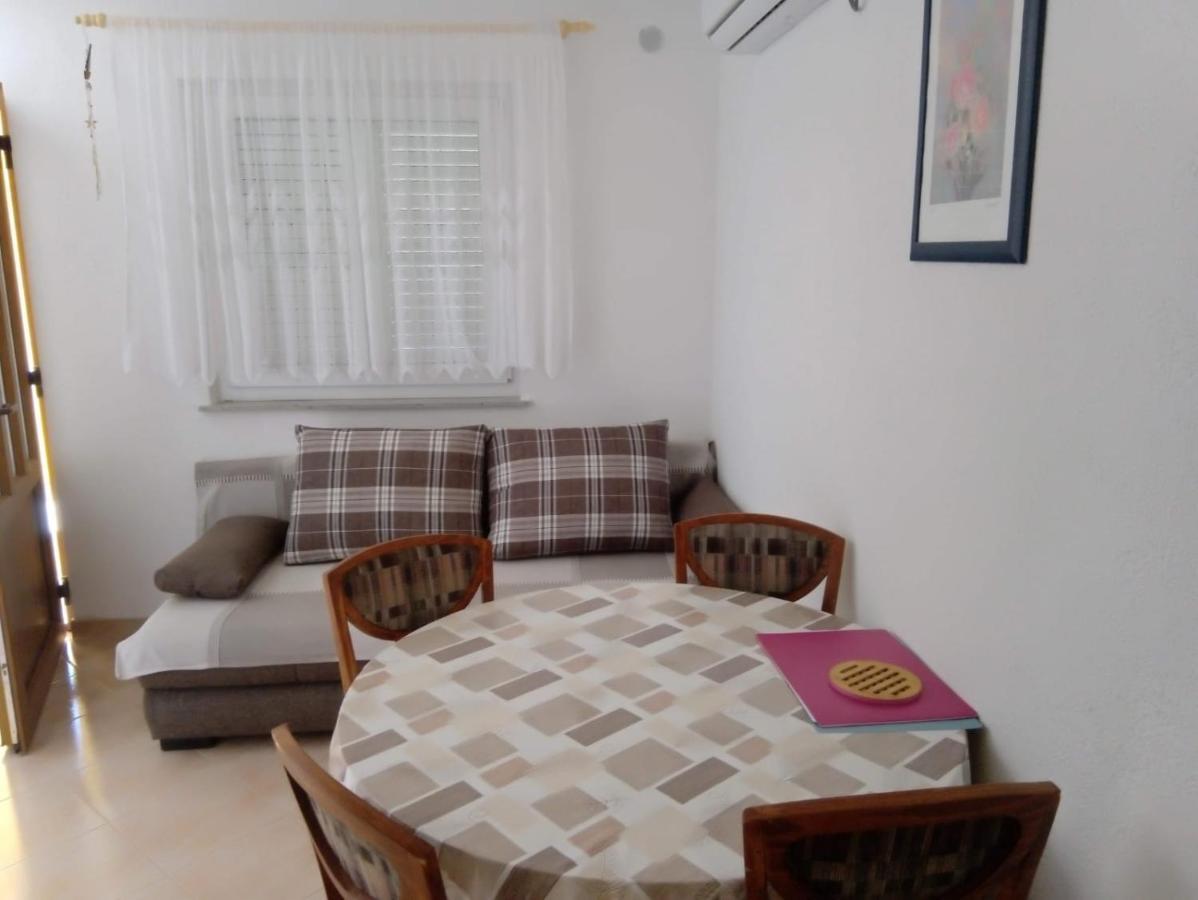 Apartment M&M Gornji Karin Luaran gambar